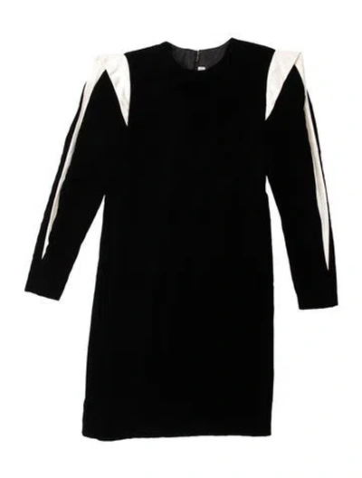 Pre-owned Carolina Herrera Scoop Neck Knee-length Dress In Black