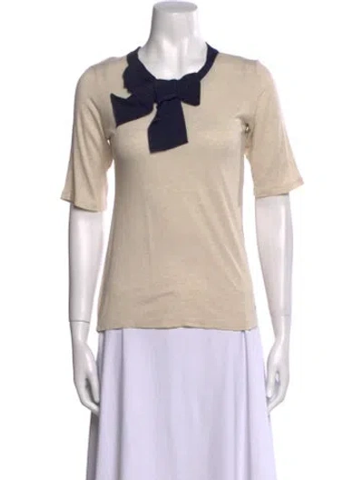 Pre-owned Carolina Herrera Scoop Neck Short Sleeve Polo In Neutral