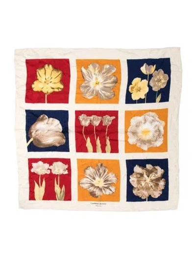 Pre-owned Carolina Herrera Silk Graphic Print Shawl In Neutrals