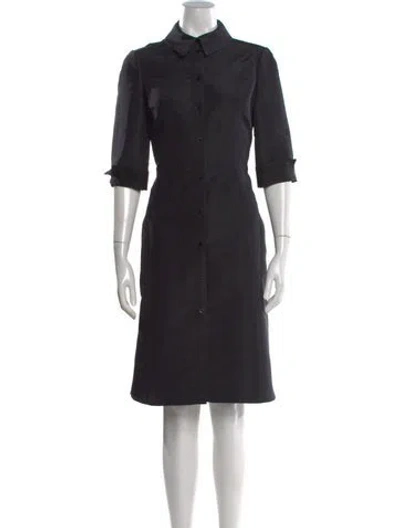 Pre-owned Carolina Herrera Silk Knee-length Dress In Black