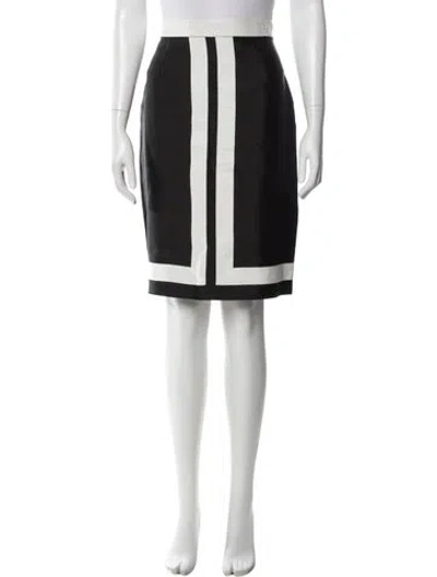 Pre-owned Carolina Herrera Silk Knee-length Skirt In Black