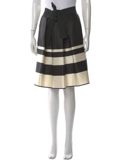 Pre-owned Carolina Herrera Silk Midi Length Skirt In Multi