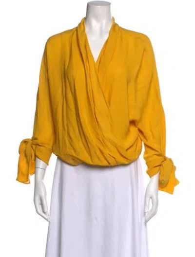 Pre-owned Carolina Herrera Silk V-neck Blouse In Yellow