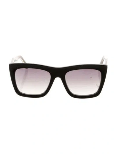 Pre-owned Carolina Herrera Square Gradient Sunglasses In Black