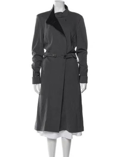 Pre-owned Carolina Herrera Trench Coat In Gray