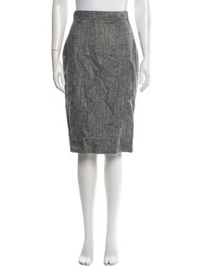 Pre-owned Carolina Herrera Tweed Pattern Midi Length Skirt In White