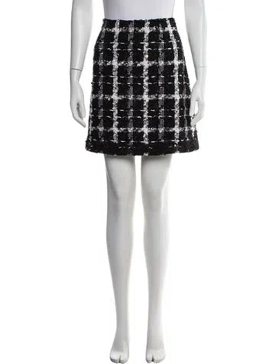 Pre-owned Carolina Herrera Tweed Pattern Mini Skirt In Black