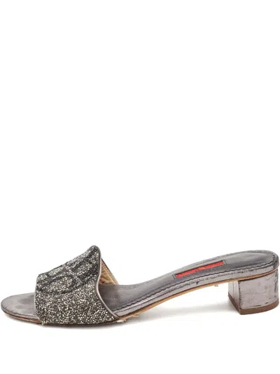 Pre-owned Carolina Herrera Vintage 35mm Crystal-embellishment Leather Sandals