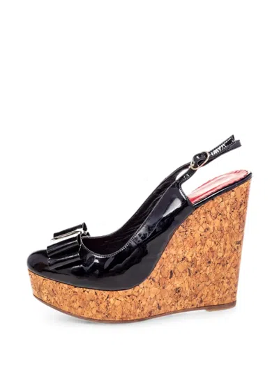 Pre-owned Carolina Herrera Vintage Bow Wedge Sandals In Black