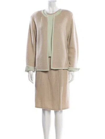 Pre-owned Carolina Herrera Vintage Cashmere Skirt Set In Neutral