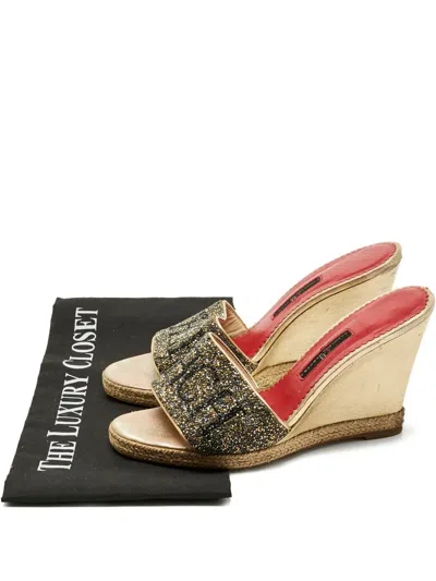 Pre-owned Carolina Herrera Vintage Glitter-embellishment Wedges Sandals In Gold
