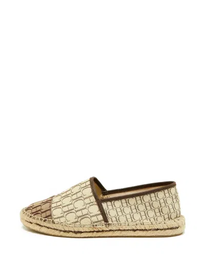Pre-owned Carolina Herrera Vintage Jacquard Canvas Espadrilles In Neutral