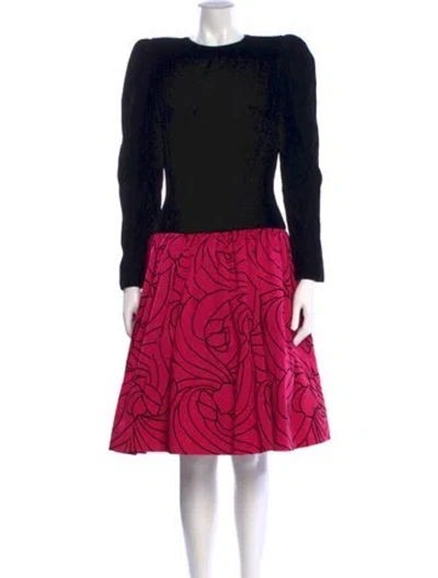 Pre-owned Carolina Herrera Vintage Midi Length Dress In Black