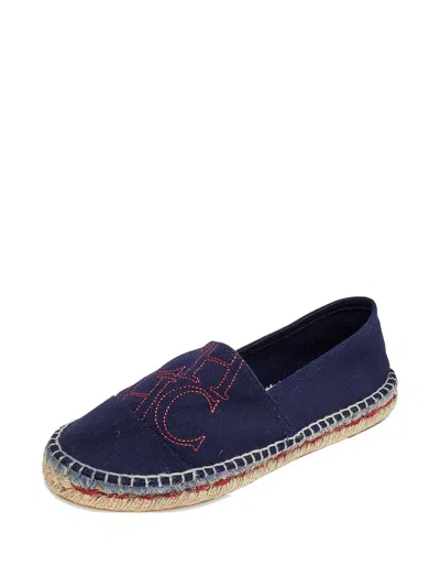 Pre-owned Carolina Herrera Vintage Slip-on Monogram-detailed Canvas Flat Espadrilles In Blue