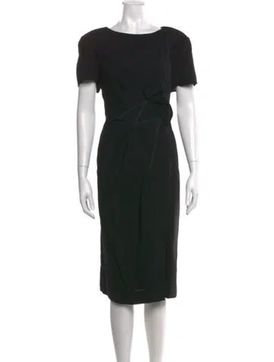 Pre-owned Carolina Herrera Virgin Wool Knee-length Dress In Black