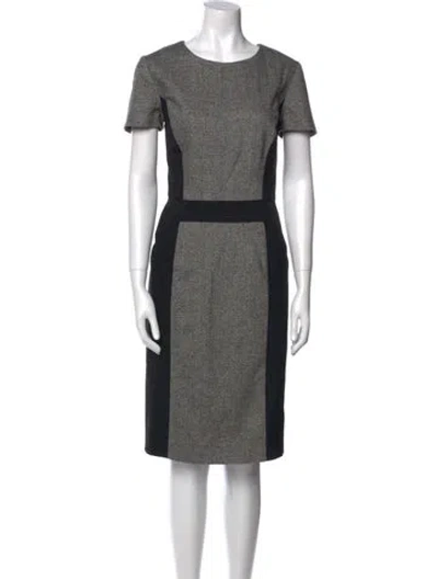 Pre-owned Carolina Herrera Virgin Wool Knee-length Dress In Gray
