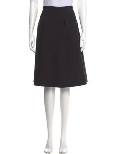 Pre-owned Carolina Herrera Virgin Wool Knee-length Skirt In Black