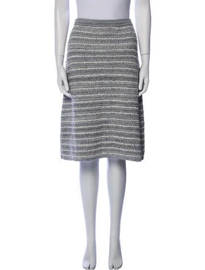 Pre-owned Carolina Herrera Virgin Wool Knee-length Skirt In Neutral