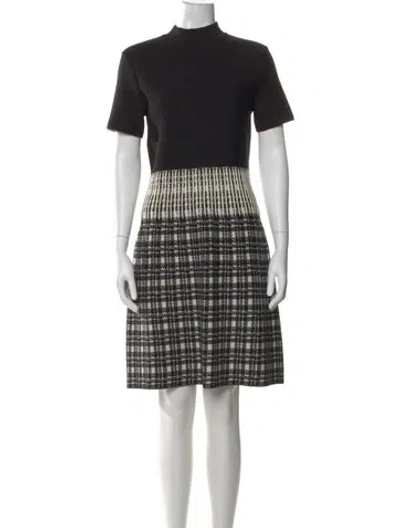 Pre-owned Carolina Herrera Virgin Wool Mini Dress In Black