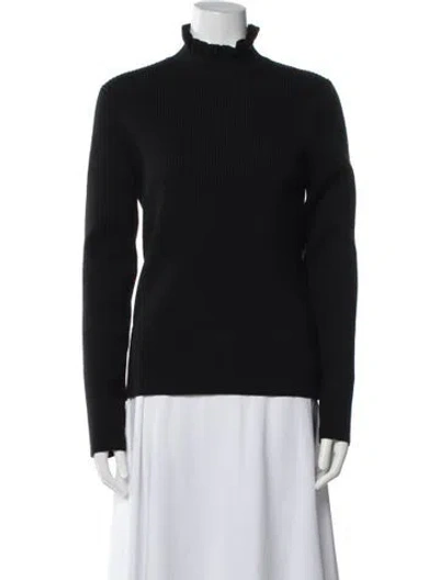 Pre-owned Carolina Herrera Virgin Wool Turtleneck Sweater In Black