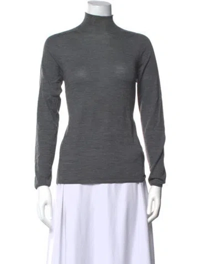 Pre-owned Carolina Herrera Virgin Wool Turtleneck Top In Grey