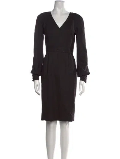 Pre-owned Carolina Herrera V-neck Knee-length Dress In Black