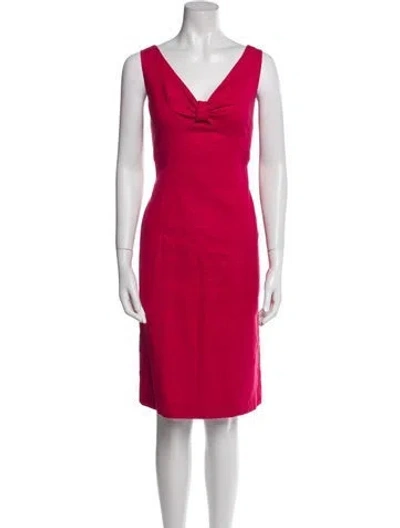 Pre-owned Carolina Herrera V-neck Knee-length Dress In Pink