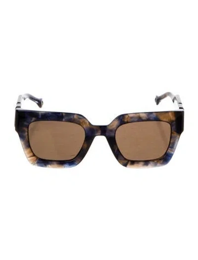 Pre-owned Carolina Herrera Wayfarer Mirrored Sunglasses In Multi