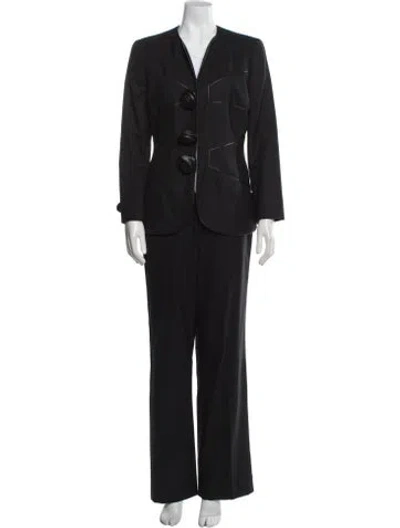 Pre-owned Carolina Herrera Wool Pantsuit In Black