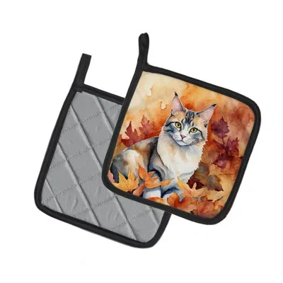Caroline's Treasures Aphrodite Giant Cat In Fall Leaves Pair Of Pot Holders In Multicolor