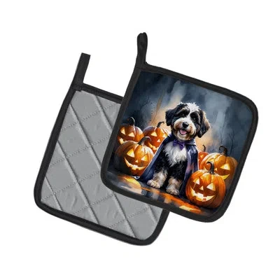 Caroline's Treasures Bernedoodle Puppy Halloween Pair Of Pot Holders In Multi