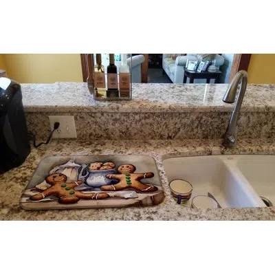 Caroline's Treasures Christmas Gingerbread Men Dish Drying Mat In Natural