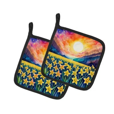 Caroline's Treasures Colorful Daffodils Pair Of Pot Holders In Multicolor