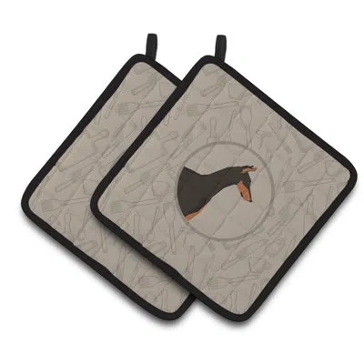 Caroline's Treasures Doberman Pinscher In The Kitchen Potholder In Green
