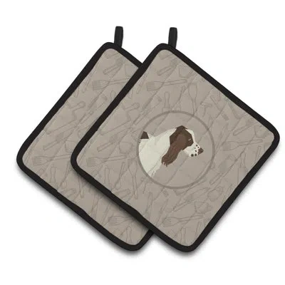 Caroline's Treasures English Springer Spaniel In The Kitchen Potholder In Gray