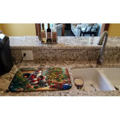 Caroline's Treasures German Shorthaired Pointer And Santa Claus Dish Drying Mat In Natural