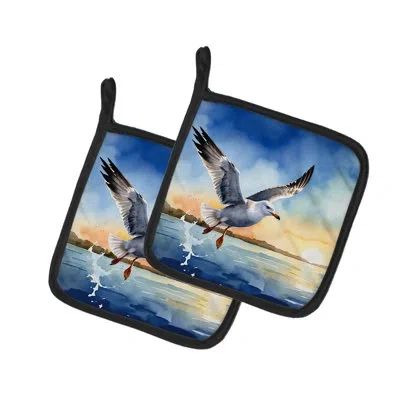 Caroline's Treasures Gull Flying Low Pair Of Pot Holders In Multicolor