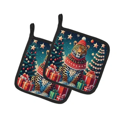 Caroline's Treasures Leopard Christmas Pair Of Pot Holders In Multicolor