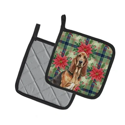 Caroline's Treasures Liver And Tan Bloodhound Christmas Poinsettas Pair Of Pot Holders In Multi