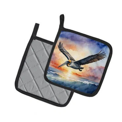 Caroline's Treasures Pelican Fyling At Sunrise Pair Of Pot Holders In Multicolor