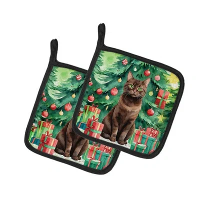 Caroline's Treasures York Chocolate Cat By The Christmas Tree Pair Of Pot Holders In Multicolor