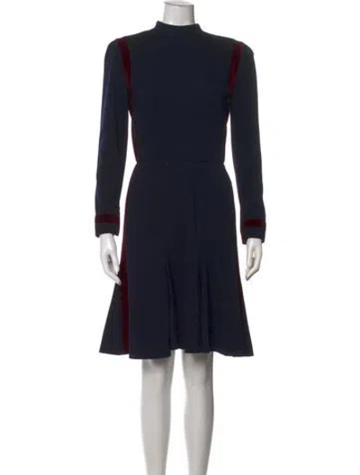 Pre-owned Carolyne Roehm Mock Neck Knee-length Dress In Black