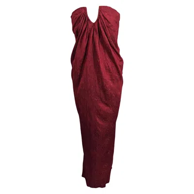 Pre-owned Carolyne Roehm Strapless Burgundy Organza Gown In Red