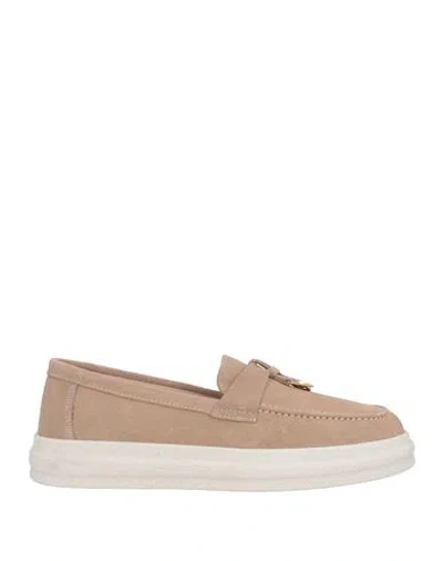 Carpe Diem Woman Loafers Beige Size 11 Leather