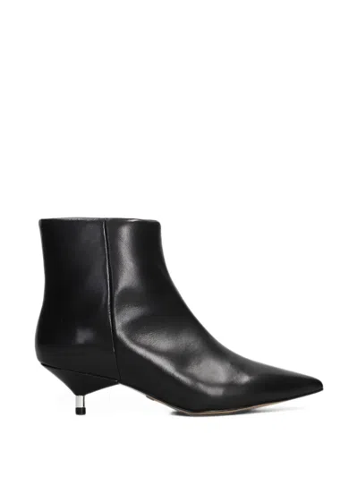 Carrano Pointed-toe Kitten-heel Ankle Boots In Black