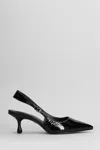 Carrano Pumps In Black