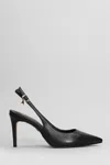 Carrano 87mm Charm Leather Slingback Pumps In Black