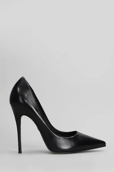 Carrano Pumps In Black