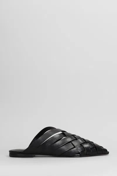 Carrano Slipper-mule In Black