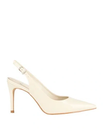 Carrano Woman Pumps Ivory Size 5 Leather In White